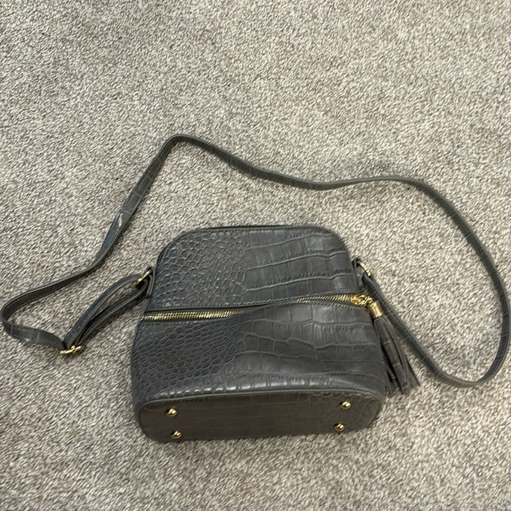 Grey faux crocodile crossbody purse!